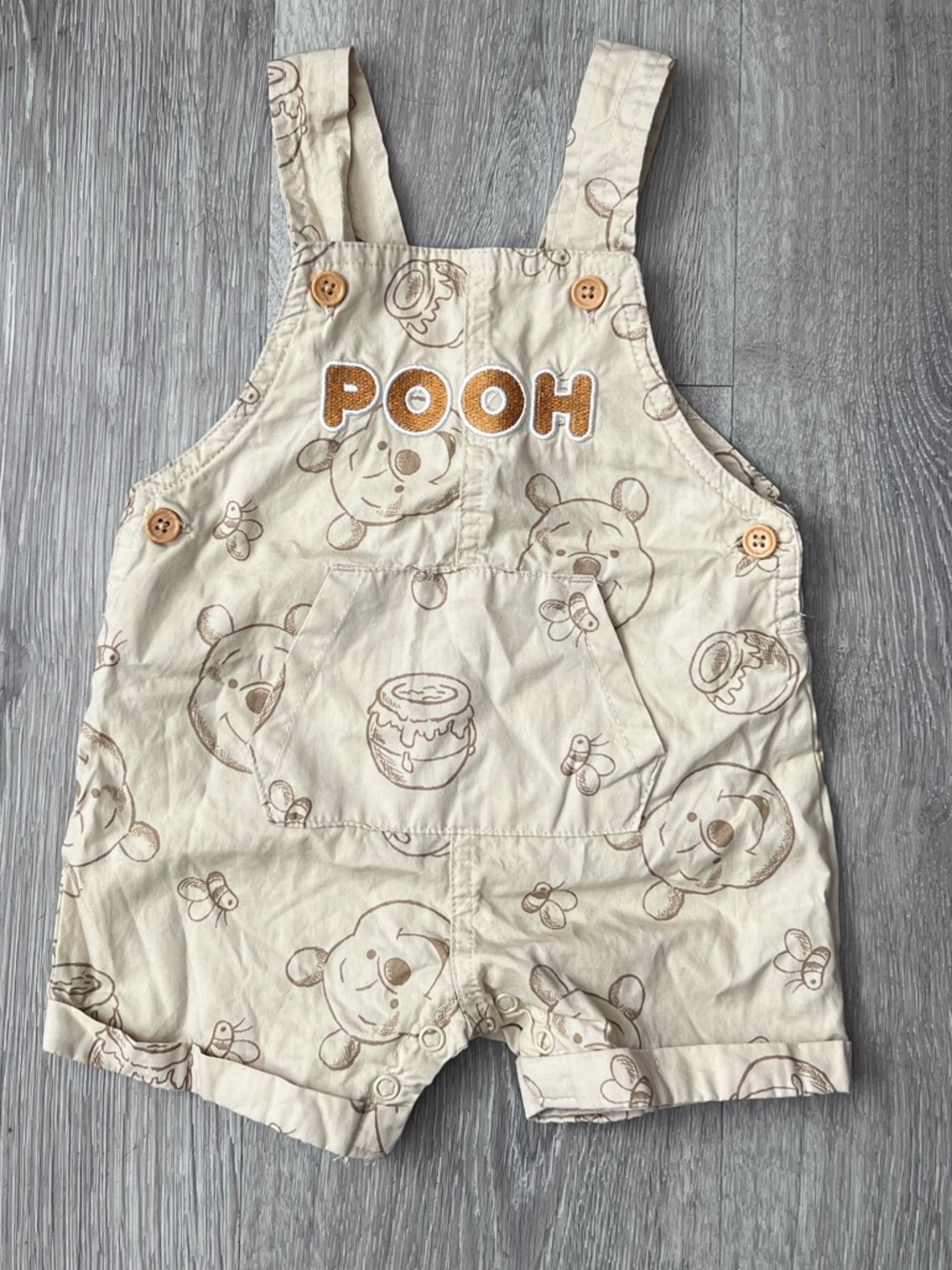Pooh Cream Printed Kid's Shortalls